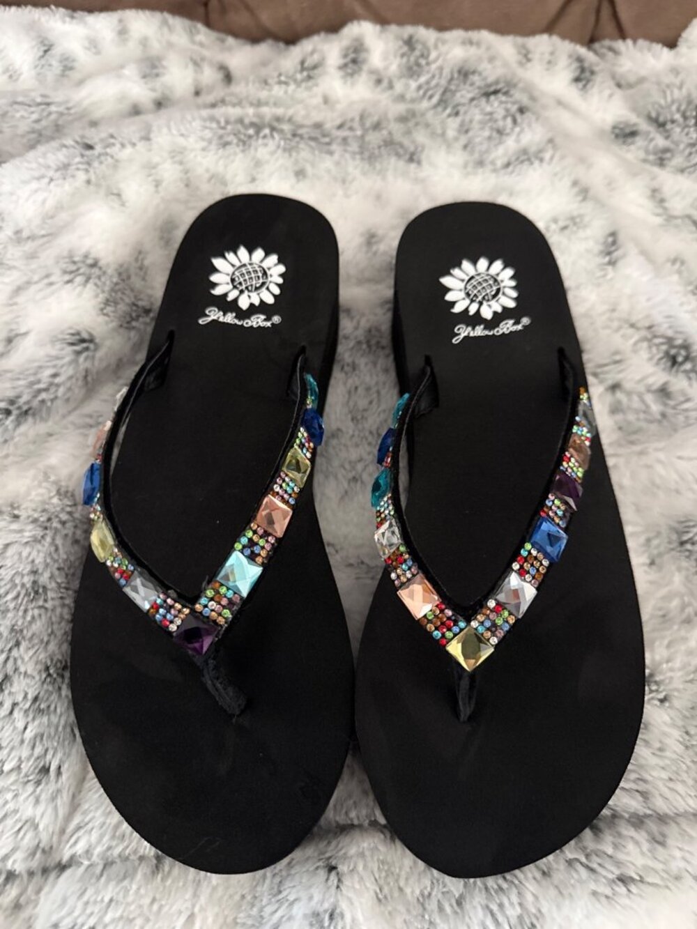 Yellow Box Womens Black Flip Flops With Multicolor Beaded Straps Size 8 Comforta